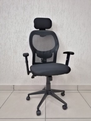 Кресло Barneo K-128 для персонала (черная ткань черная сетка) в Нижнем Тагиле - nizhniy-tagil.ok-mebel.com | фото