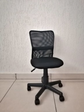 Кресло Barneo K-401 детское (черная ткань/сетка) в Нижнем Тагиле - nizhniy-tagil.ok-mebel.com | фото 1