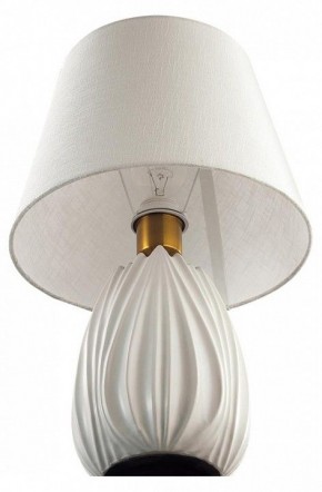 Настольная лампа декоративная Lumion Sona 8121/1T в Нижнем Тагиле - nizhniy-tagil.ok-mebel.com | фото 3