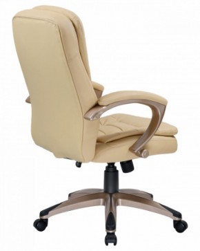 Офисное кресло для руководителей DOBRIN DONALD LMR-106B бежевый в Нижнем Тагиле - nizhniy-tagil.ok-mebel.com | фото 4