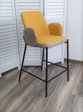 Полубарный стул NYX (H=65cm) VF106 желтый / VF120 серый М-City в Нижнем Тагиле - nizhniy-tagil.ok-mebel.com | фото